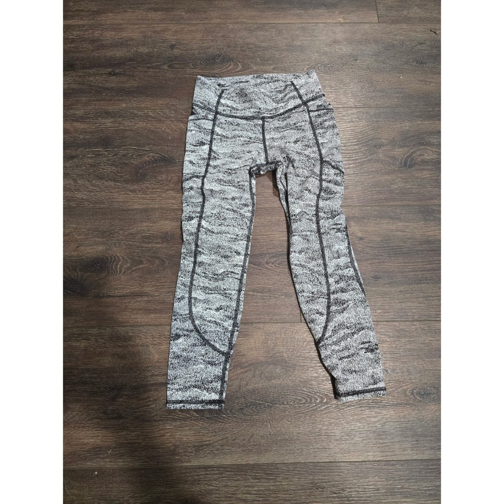All in Motion Girls Space Dye Activewear Leggings with Pockets Black White M 7/8